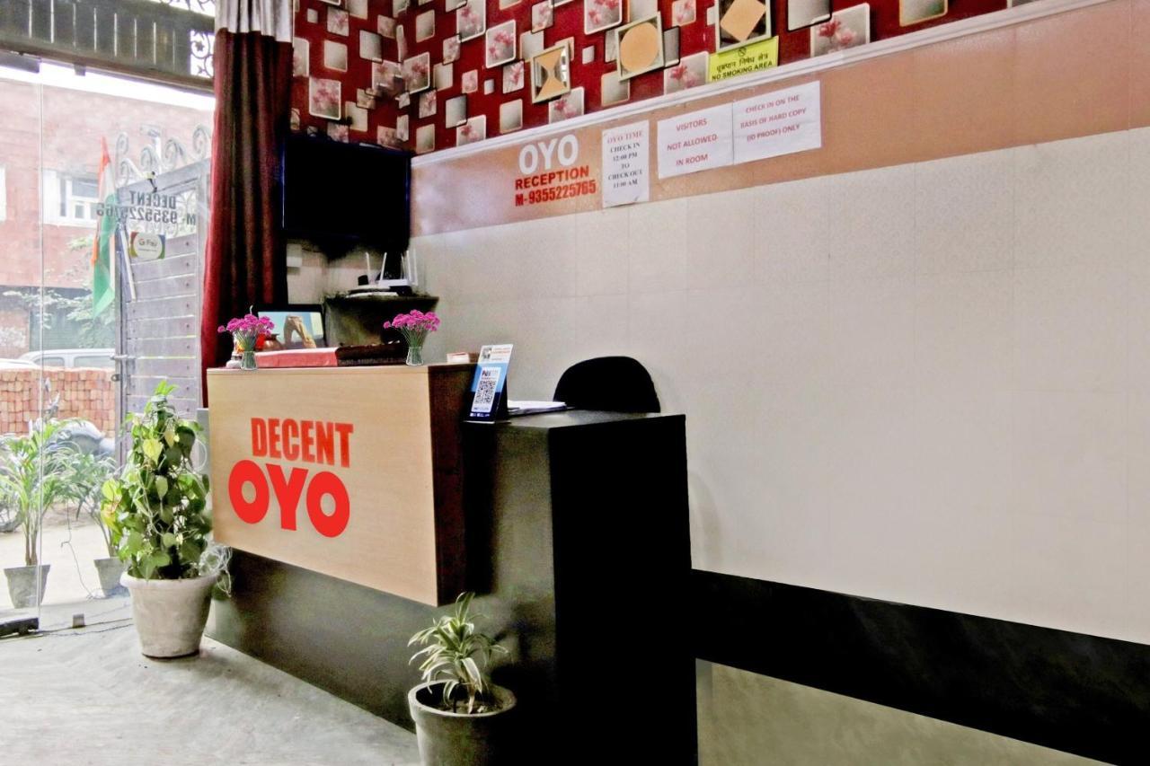 Flagship Hotel Decent Stay Near Pvr Vikaspuri Delhi Új-Delhi Kültér fotó